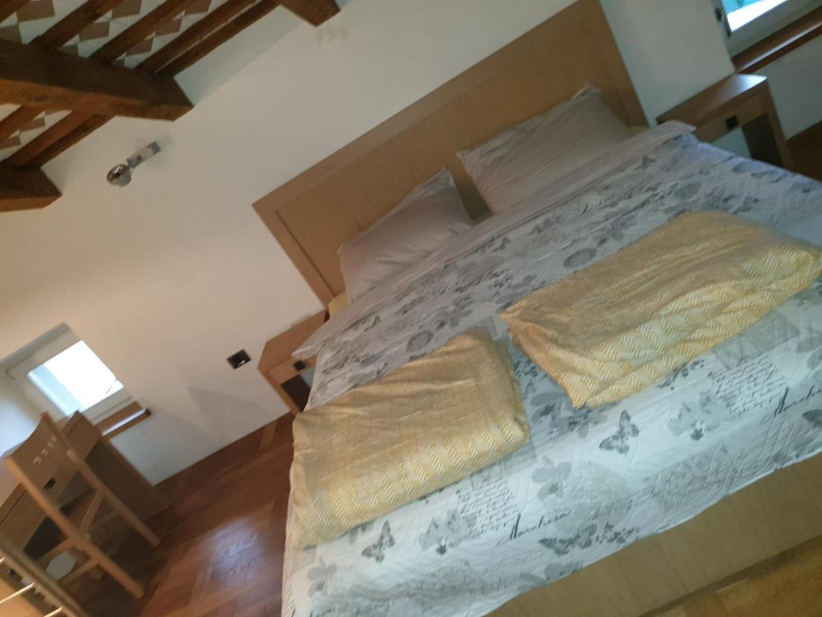Smartno Apartmaji Goran Apartamento Kojsko Exterior foto